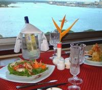 Seaside Dining